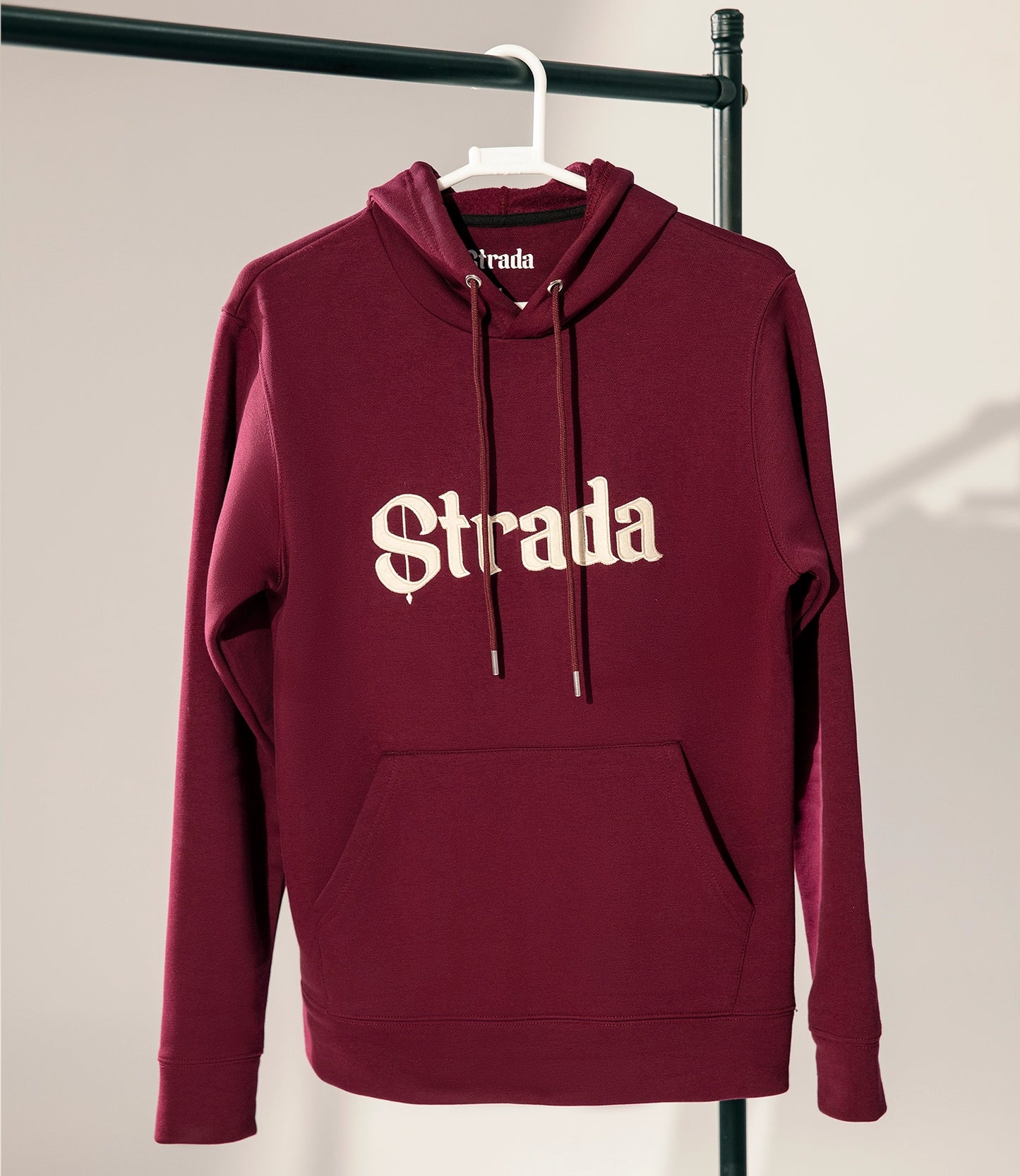 Strada - Maroon