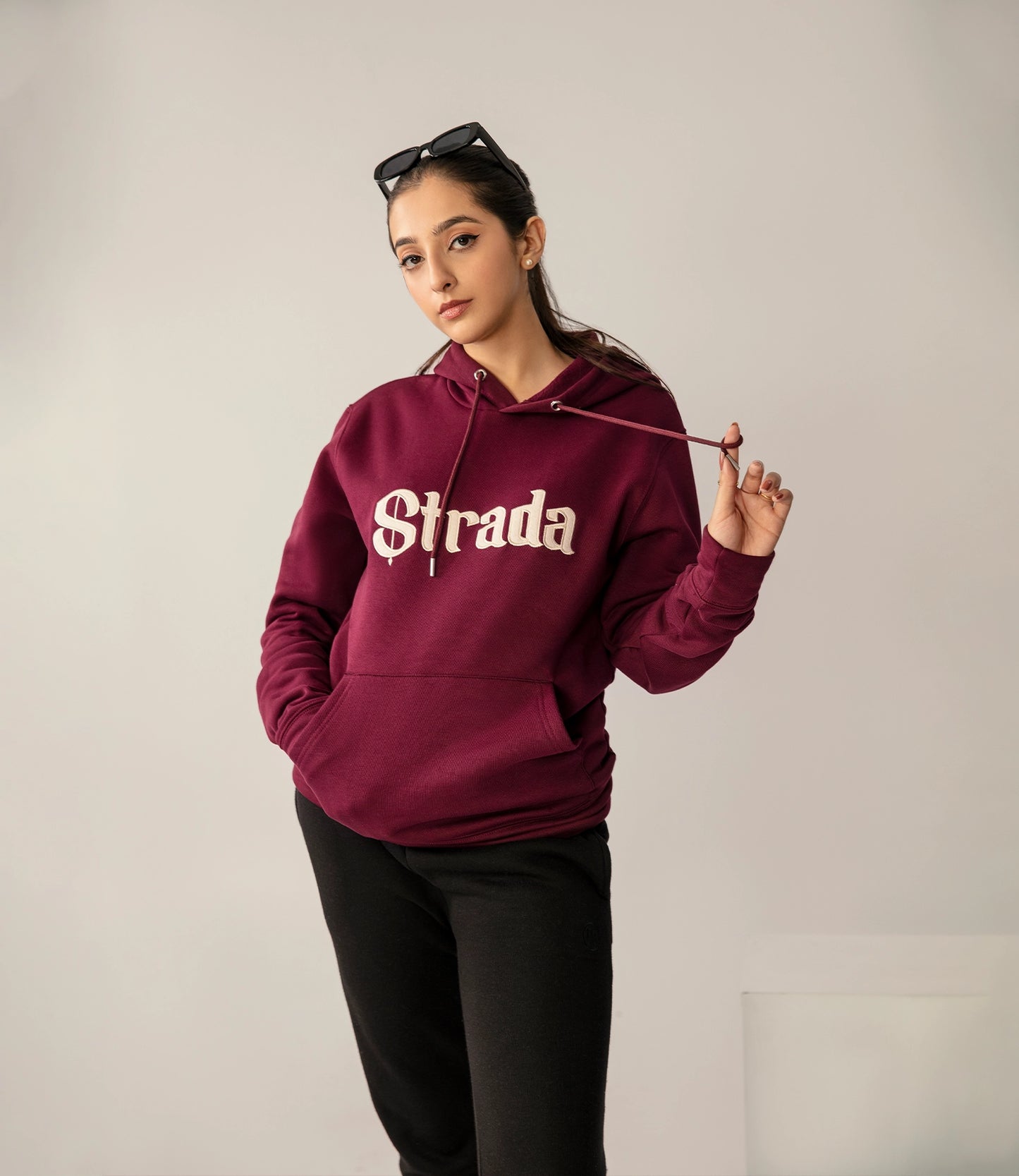 Strada - Maroon